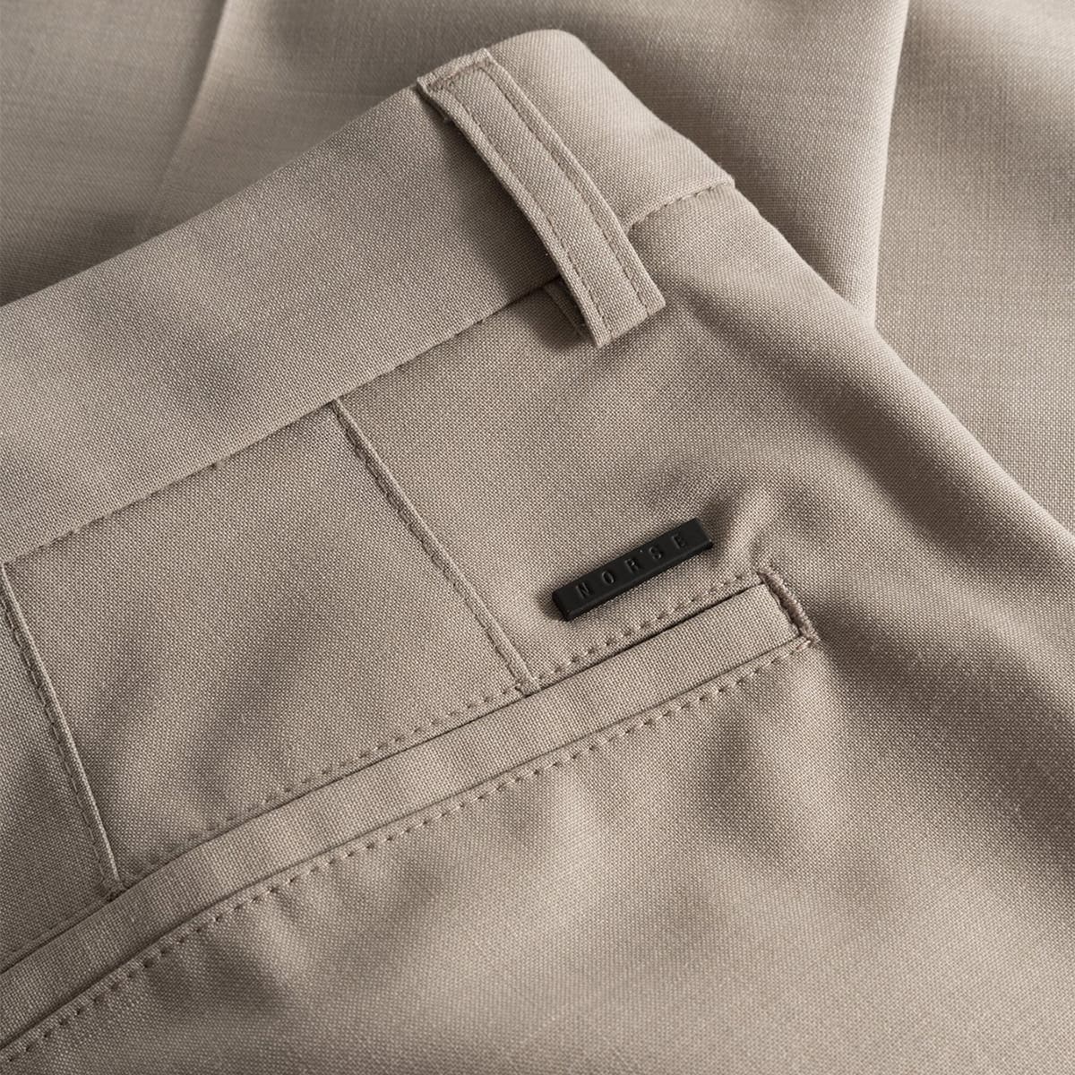 NORSE PROJECTS - PANTALÓN BENN RELAXED LIGHT WOOL