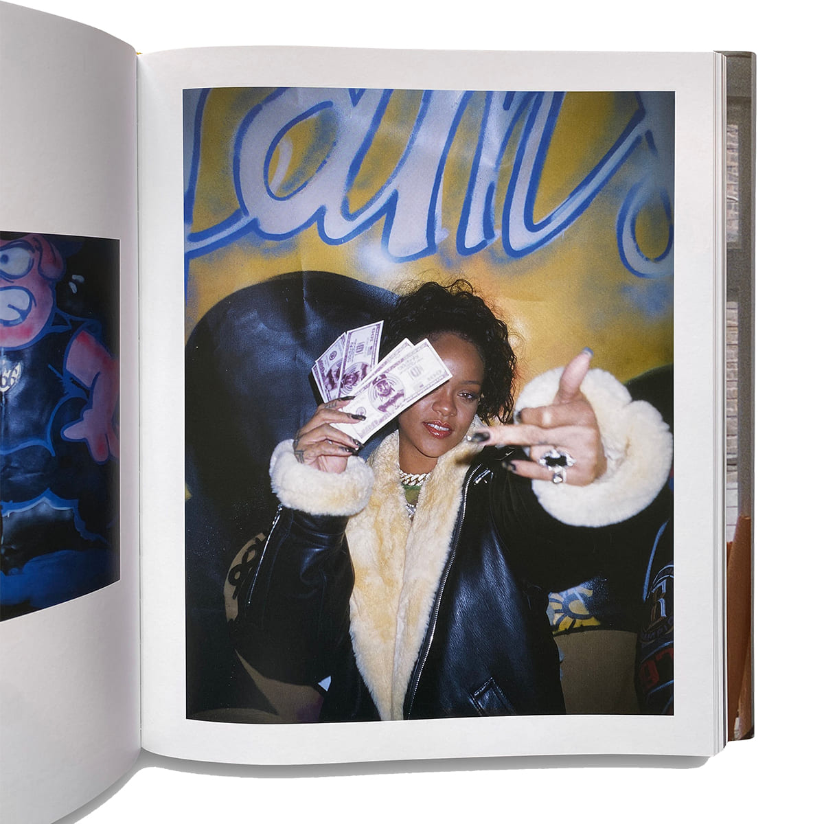 IDEA - PLACES + FACES BOOK