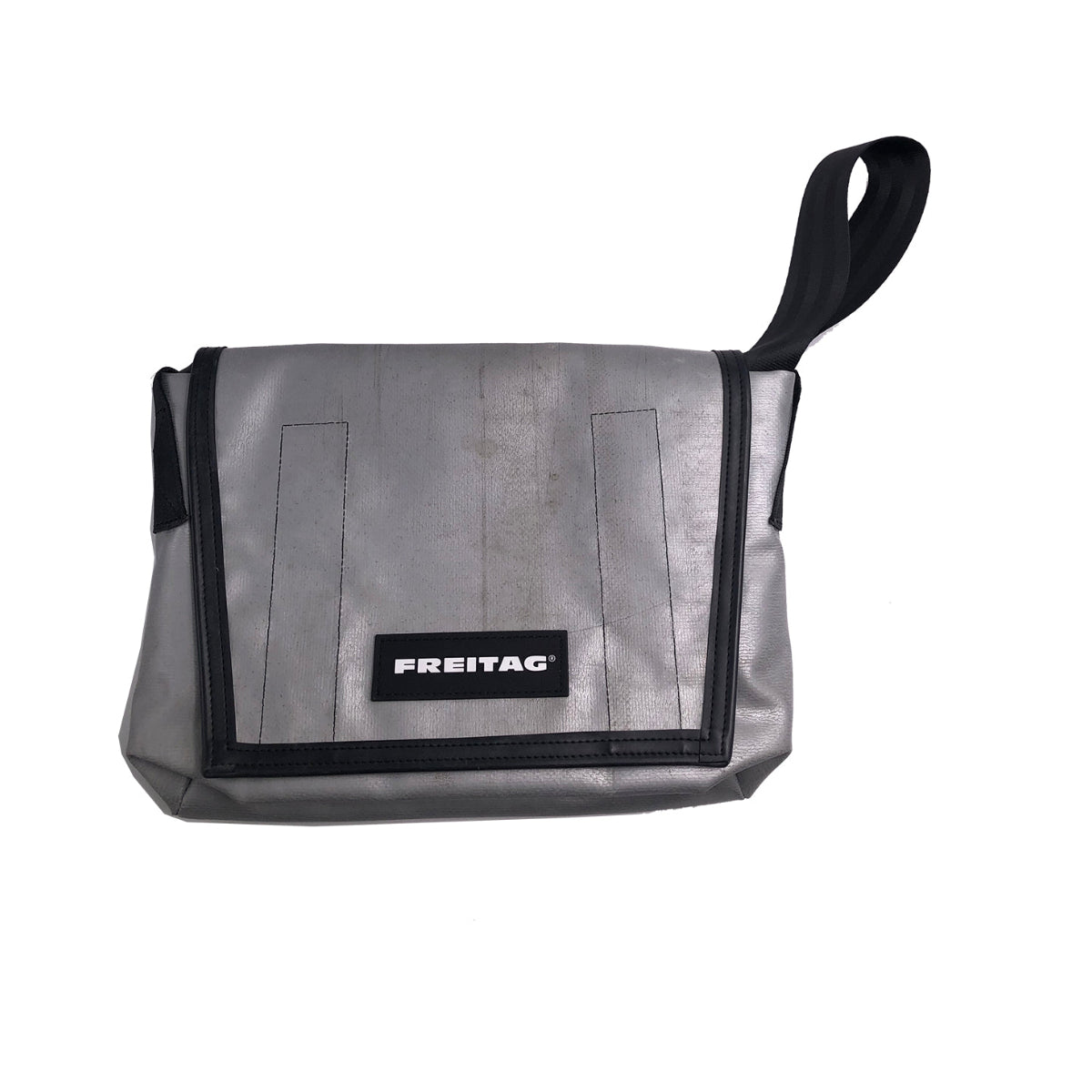 Freitag | Lassie F11 Messenger Bag - Silver | 12 Pulgadas BCN
