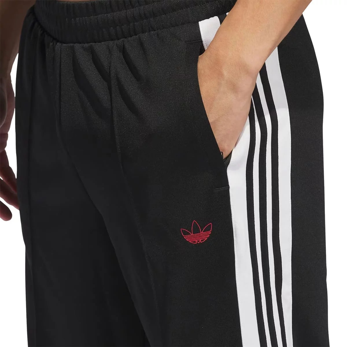ADIDAS - PANTALÓN DE CHÁNDAL TYSHAWN