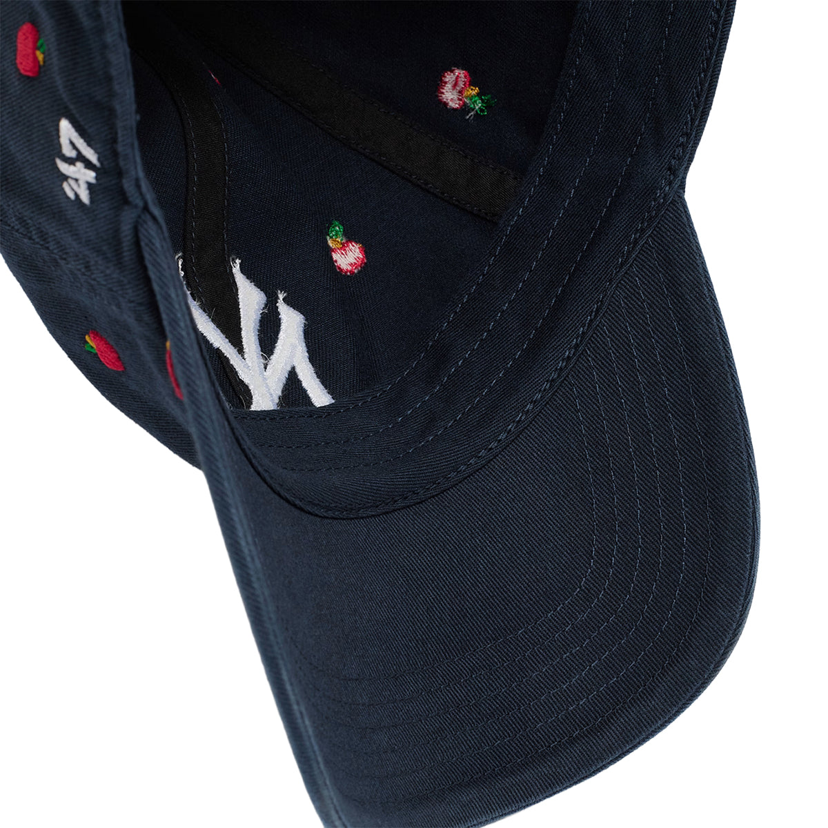47' - GORRA NEW YORK YANKEES APPLES