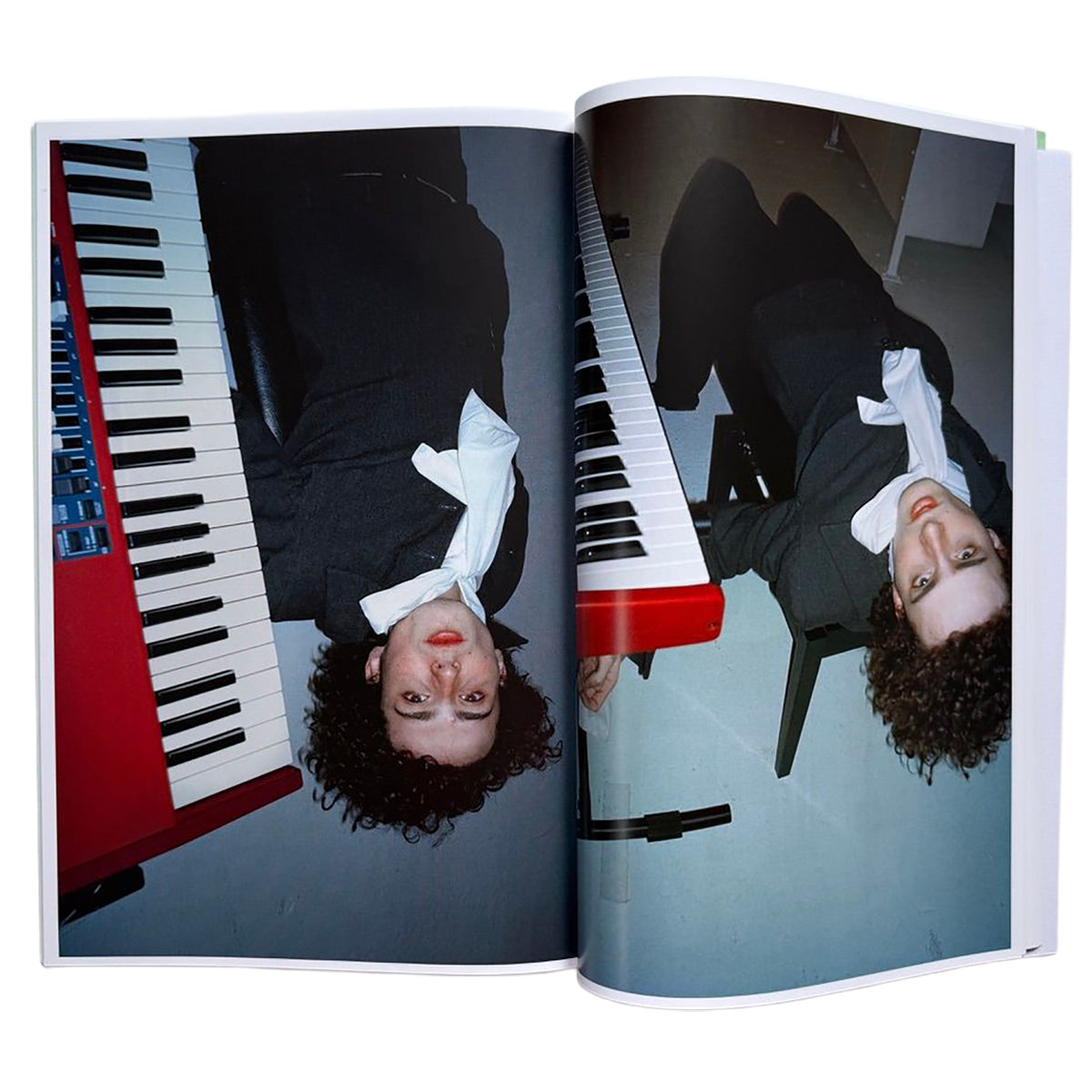 IDEA - LIBRO DOOM BY ANNE IMHOF DOCUMENTED BY TESS