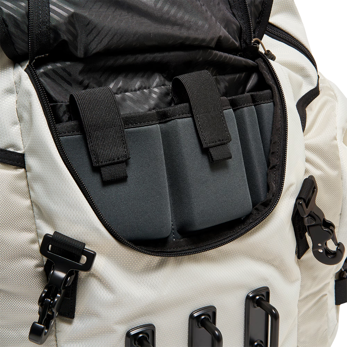 OAKLEY - MOCHILA KITCHEN SINK