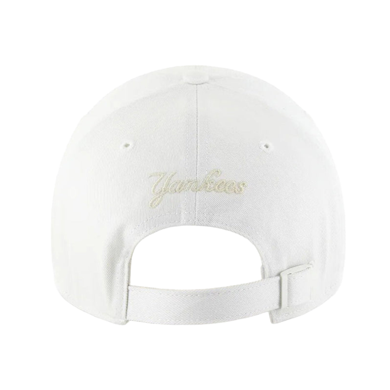 47 - MLB NEW YORK YANKEES FOUNDATION SCRIPT CAP