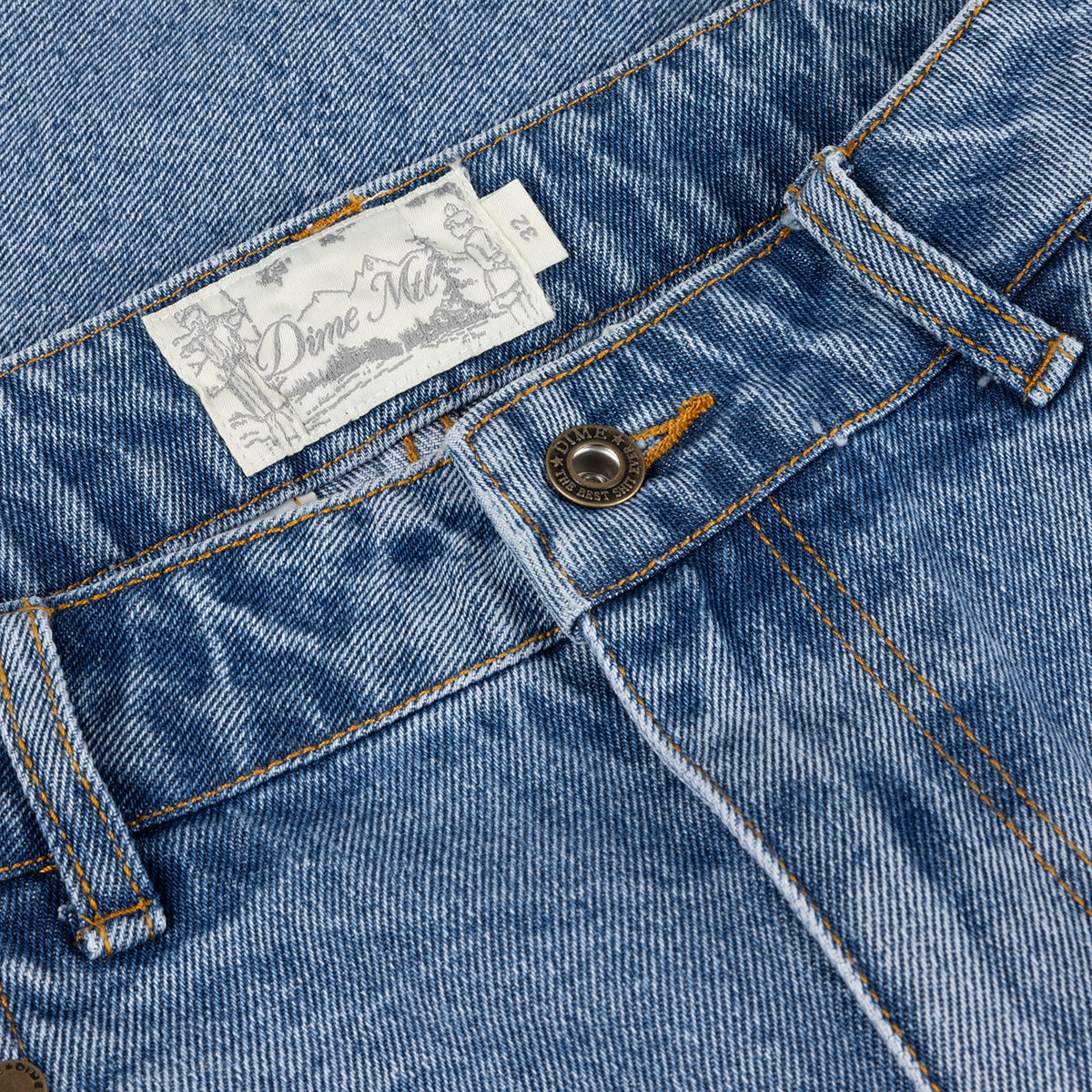 DIME - PLEATED DENIM SHORTS