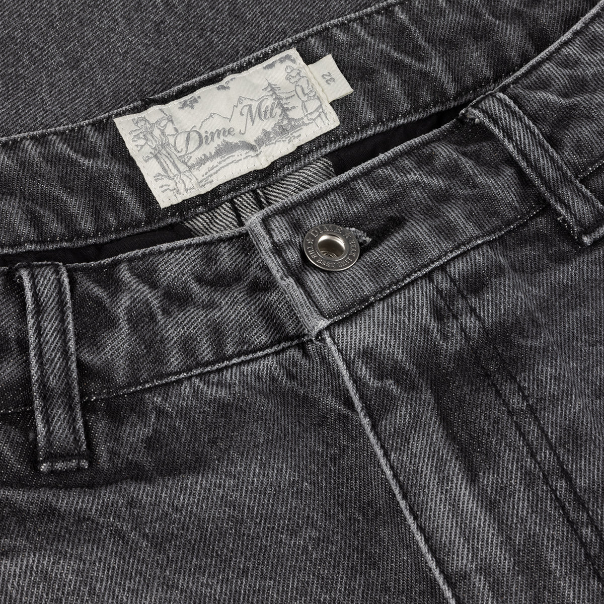 DIME - PLEATED DENIM SHORTS
