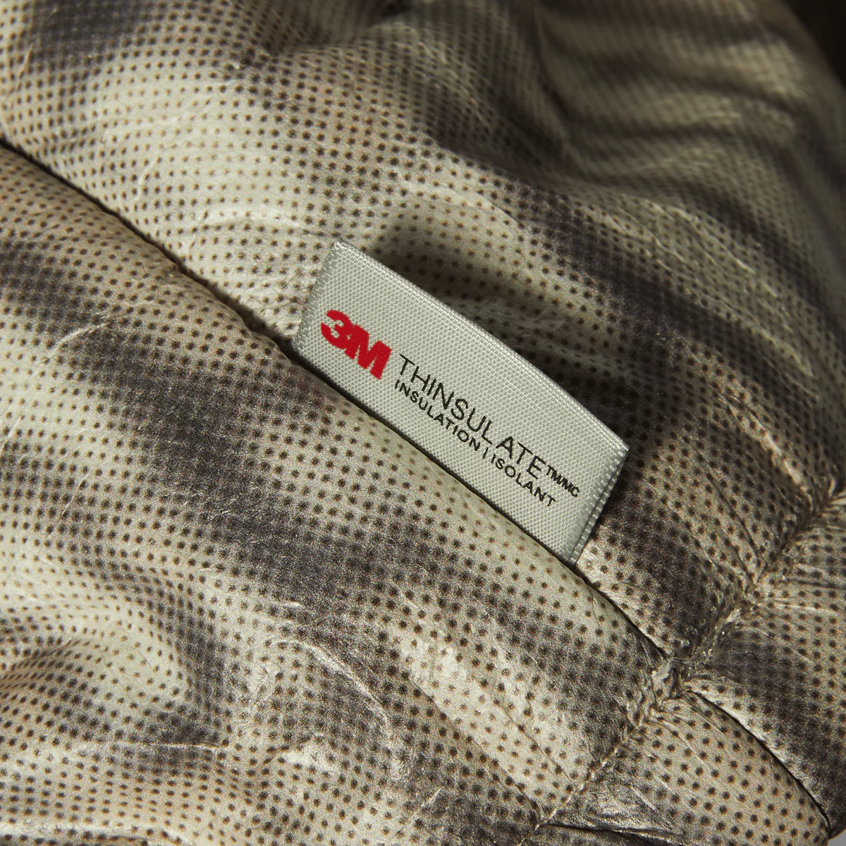 HUF - CHAQUETA 89 WARPED CAMO TYVEK PUFFER