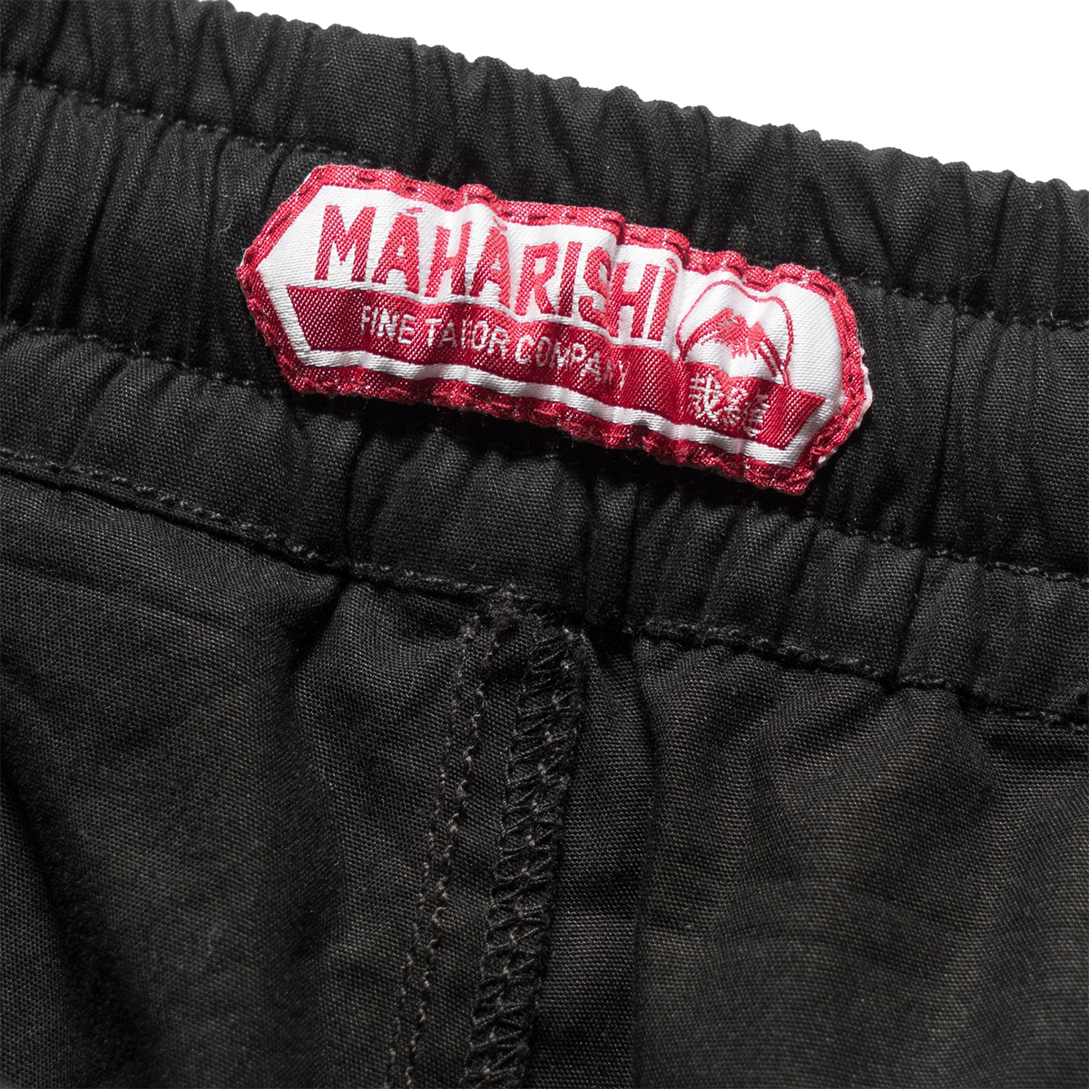MAHARISHI - PANTALÓN CORTO ASYM HAKAMA